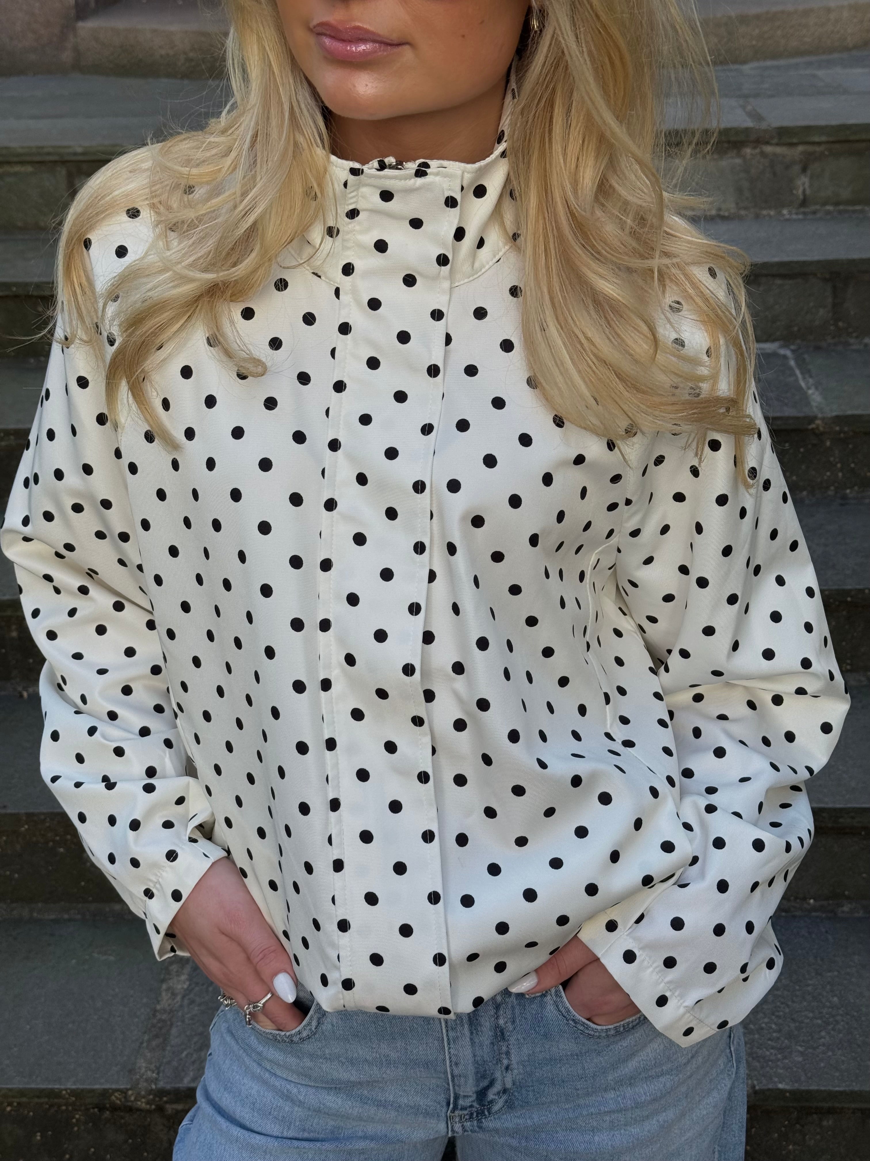VMKAYLA Jacket - Star White